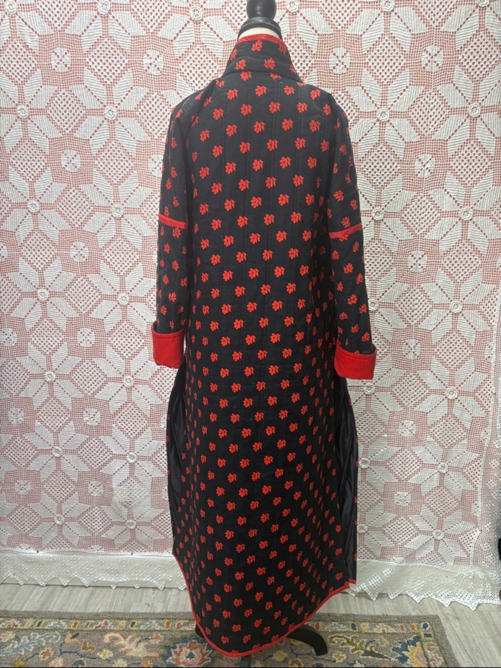 Vintage Black & Red Floral Quilted Duster Robe – Gothic Prairie - Picture 7 of 13